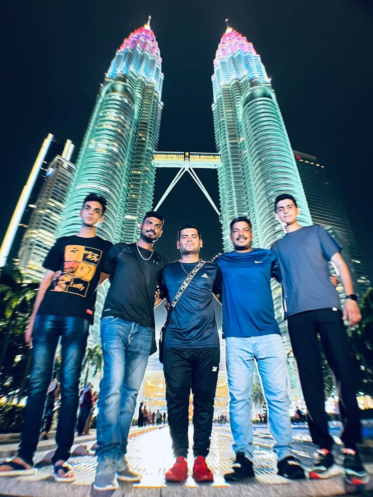 KLCC Night Panorama Group Sightseeing Tour